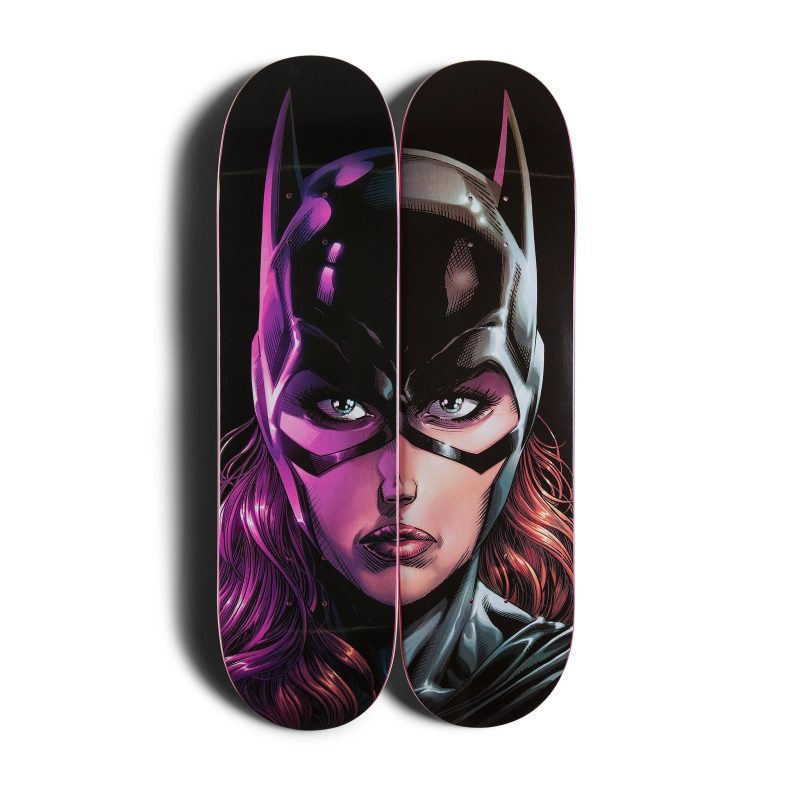 COLORBARSBATMANCOLLAB5227 1024x1024 2x c58d6ff7 0e7f 4c08 9347 c3e9747518e8