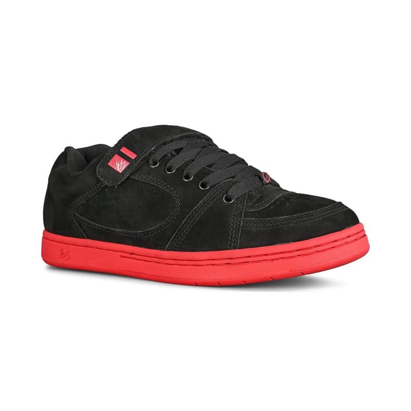 eS Accel OG Plus Skate Shoes Black Red 1